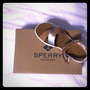 Kid’s Sperry walking sandals